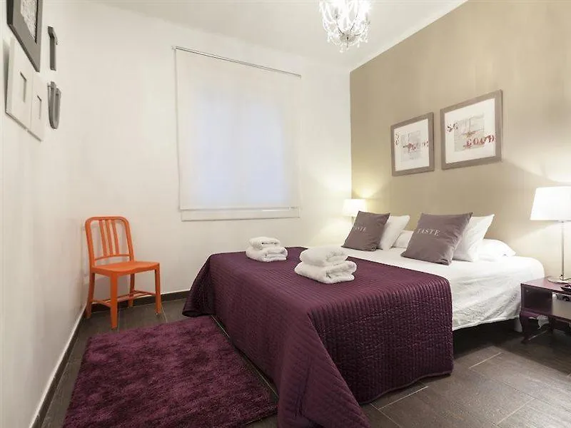 Lodging Apartments Sagrada Familia Barselona